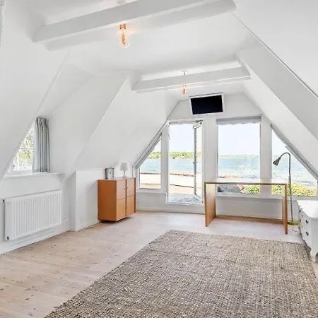 Holiday home Einladendes-ferienhaus-in-alleinlage-in-agtrupskov-bei-kolding Abjerg