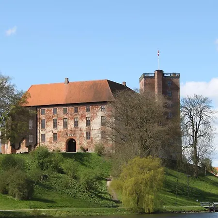 Vakantiehuis Reetdach-ferienhaus-mit-traumhaftem-panoramameerblick *